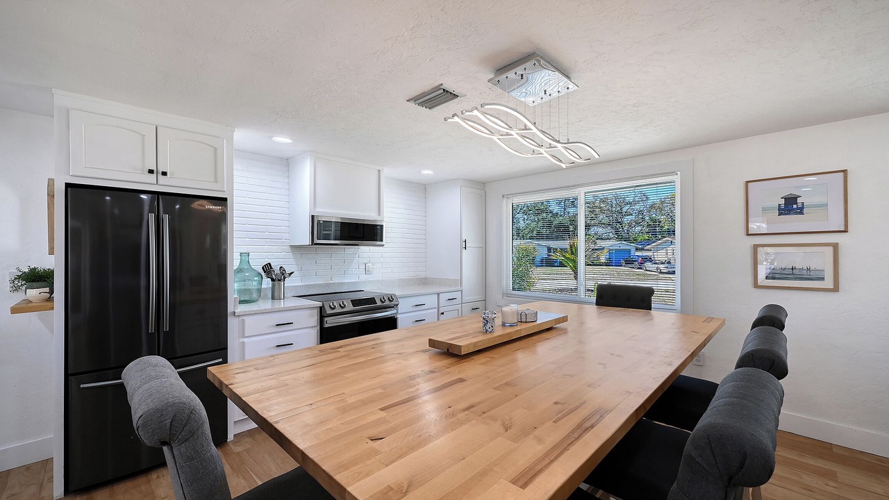 Photo of Kitchen in Gulf Gate Estates