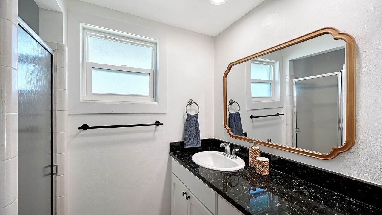 Photo of Bathroom in Gulf Gate Estates