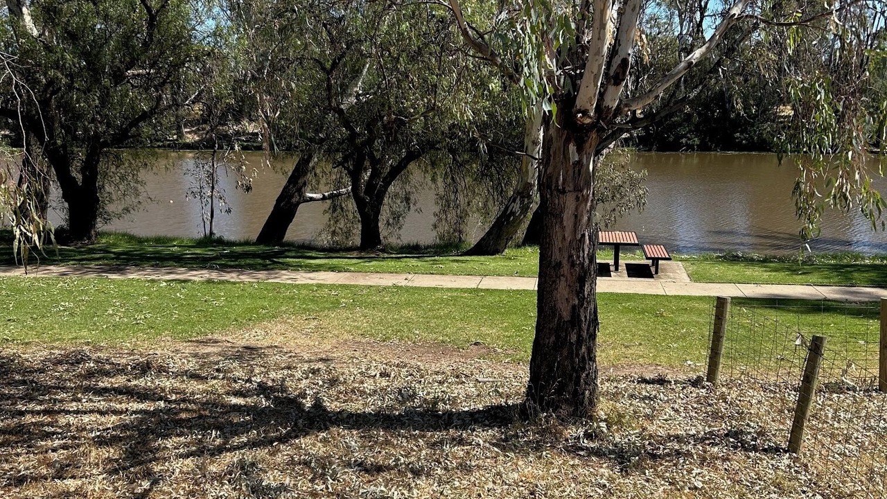 Photo of Others in Bridgewater on Loddon