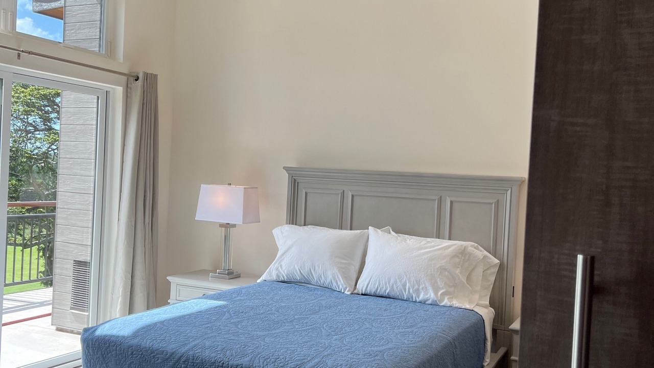 Photo of Bedroom in Moanalua