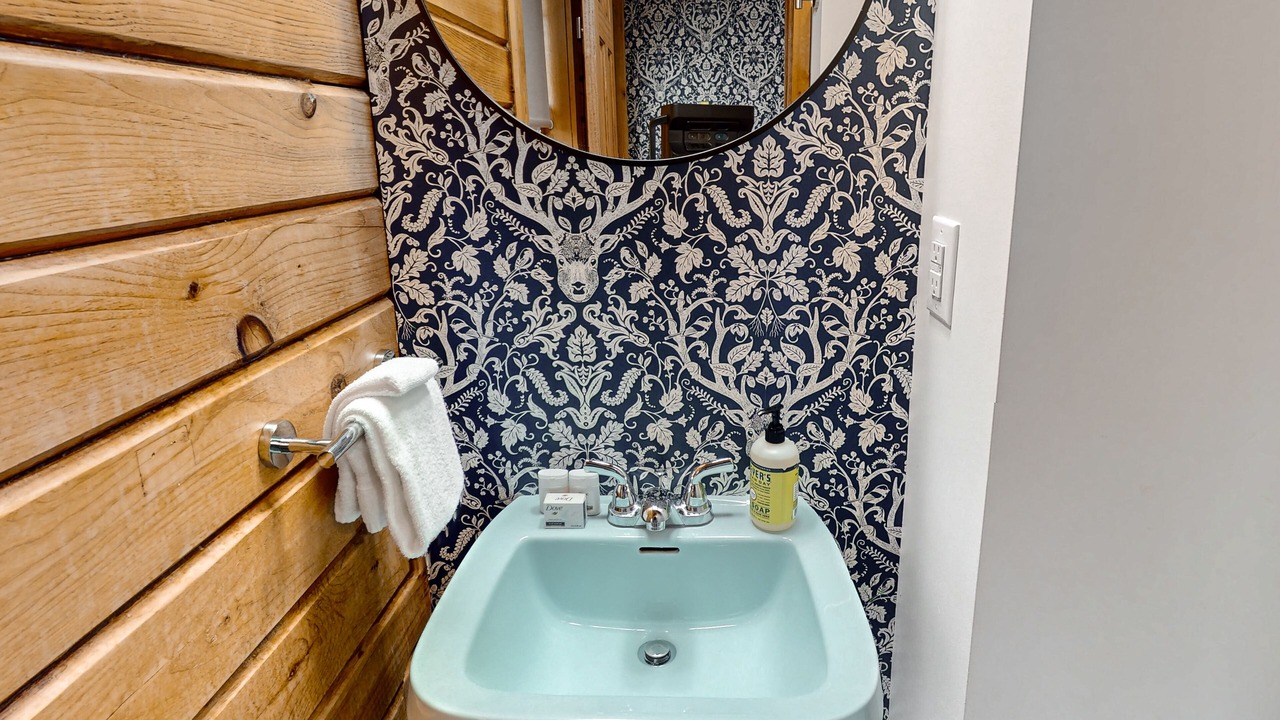 Photo of Bathroom in Town of Torrey