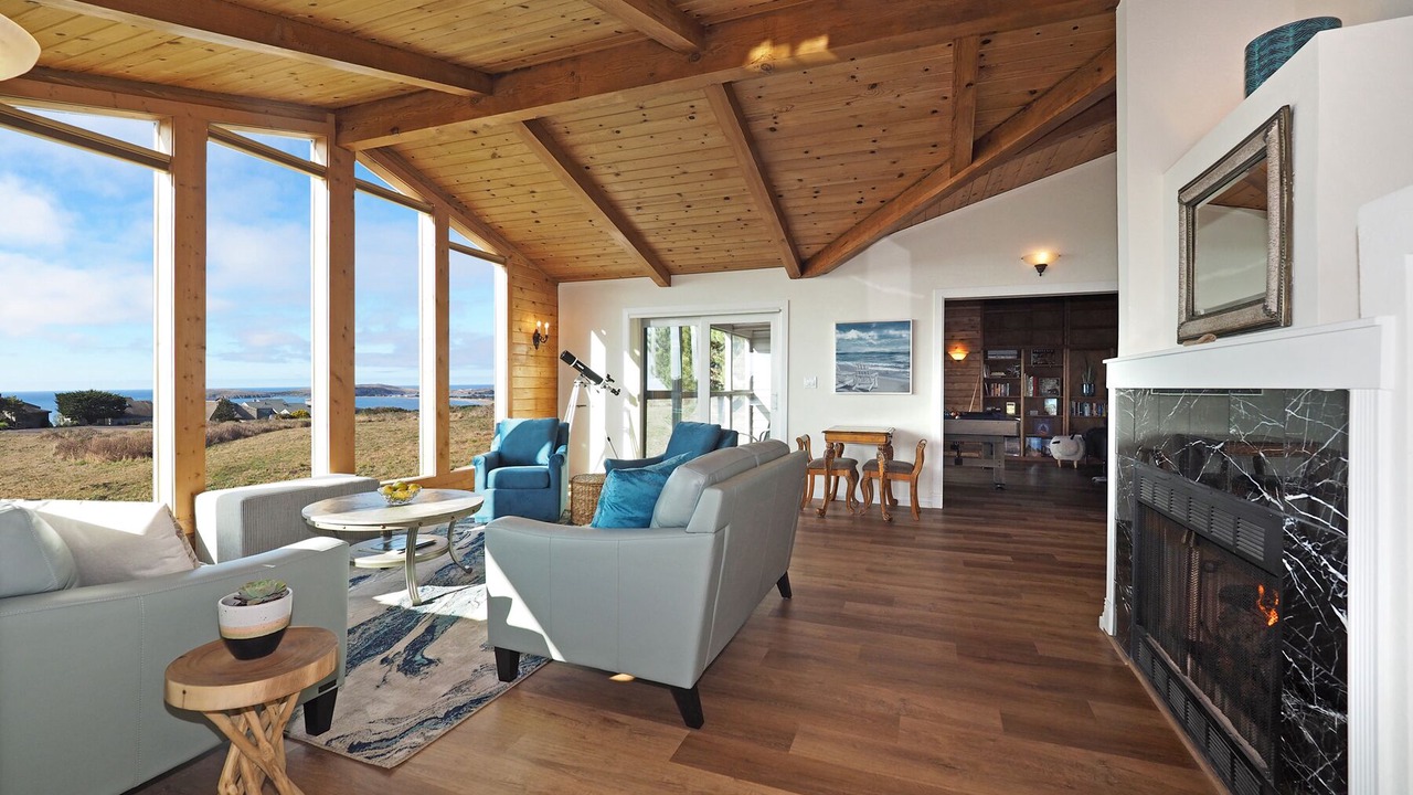 Photo of Livingroom in Bodega Bay