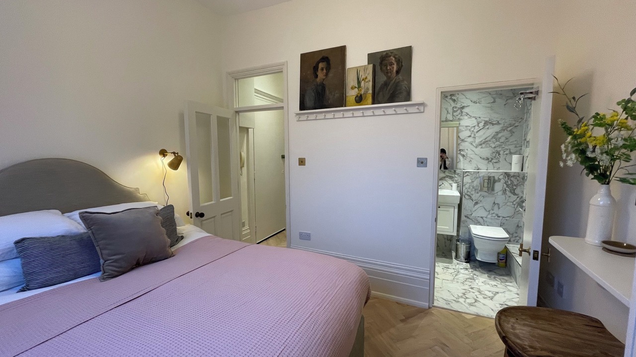 Photo of Others in Finsbury