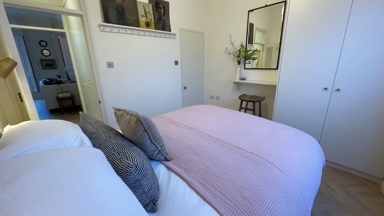 Photo of Others in Finsbury