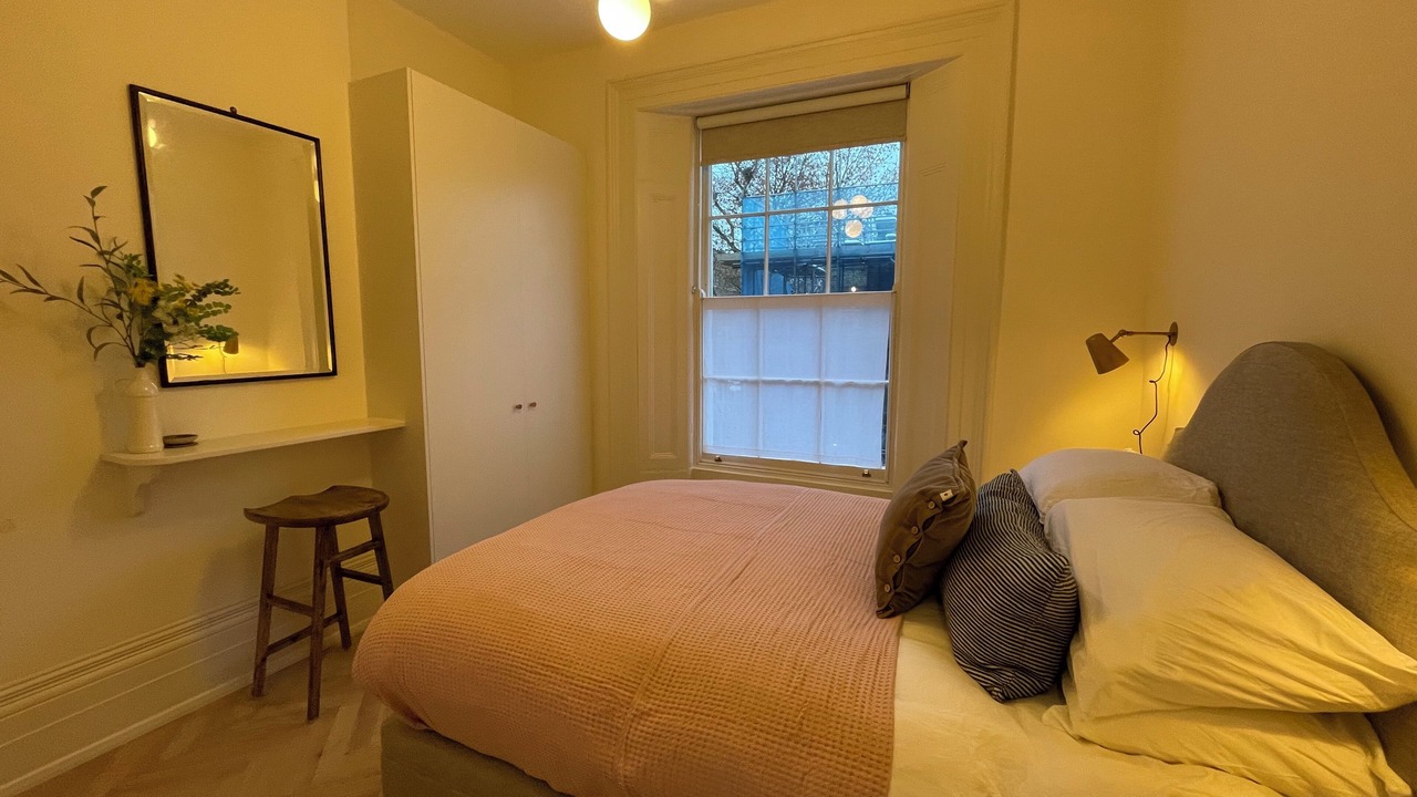 Photo of Others in Finsbury