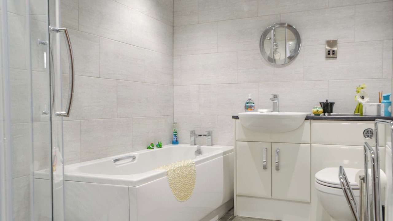 Photo of Bathroom in Maryport