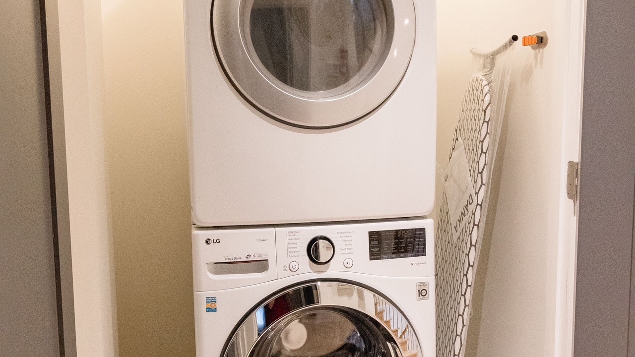 Photo of Others in Midwood