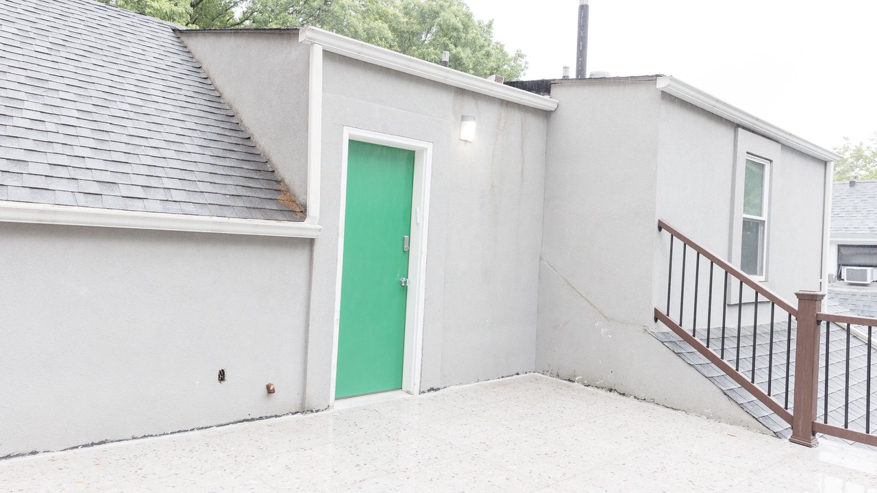 Photo of Outdoor in Midwood