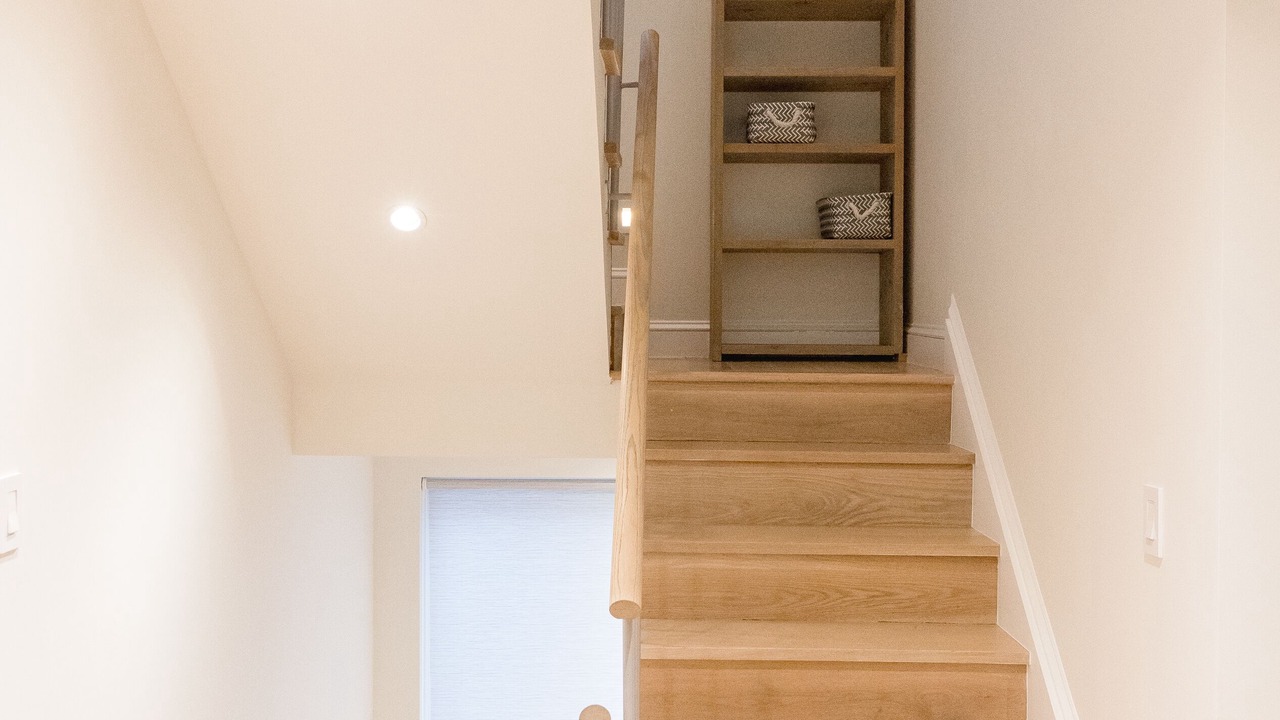 Photo of Others in Midwood