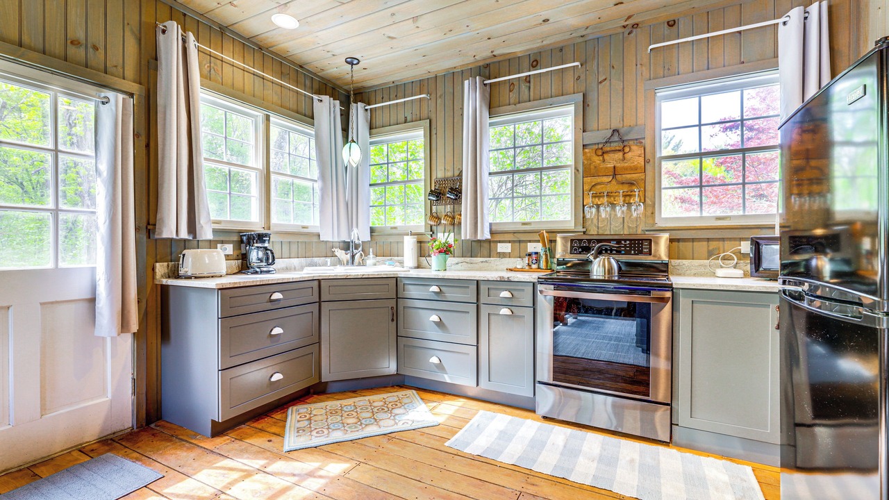 Photo of Others in Ballouville