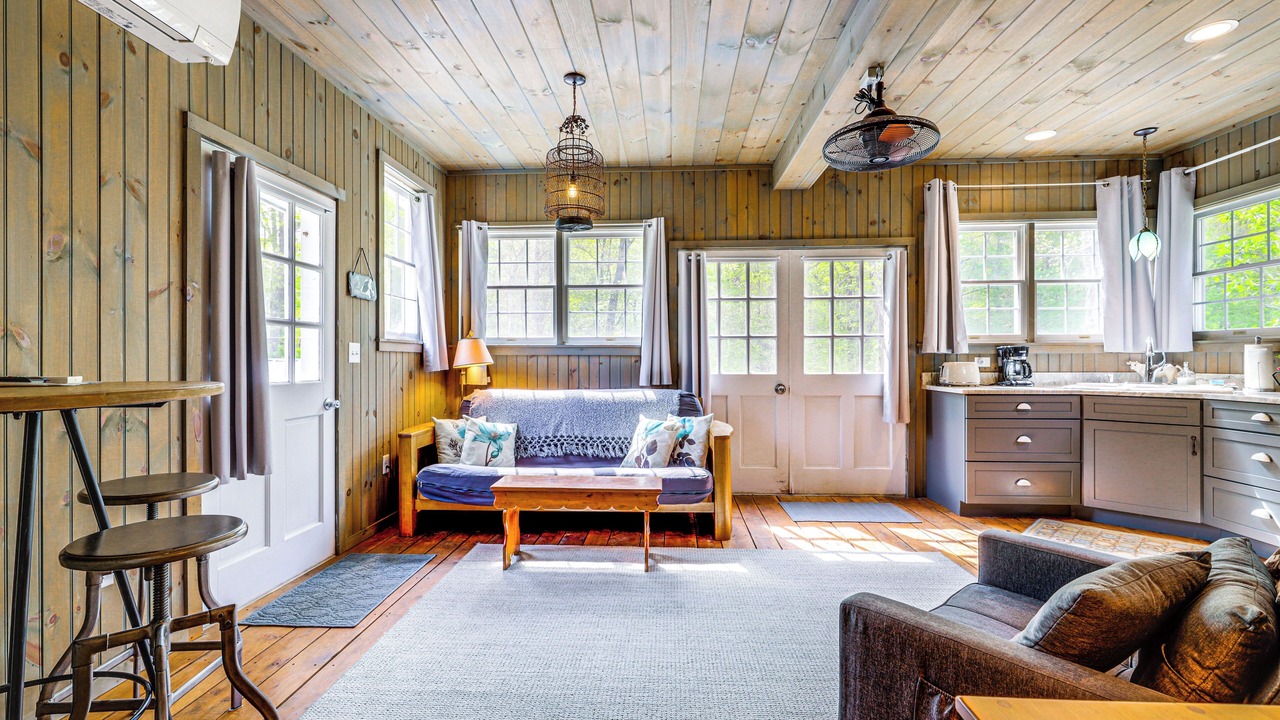 Photo of Others in Ballouville