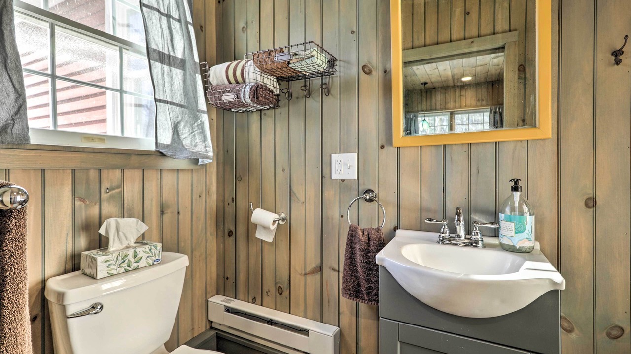 Photo of Bathroom in Ballouville