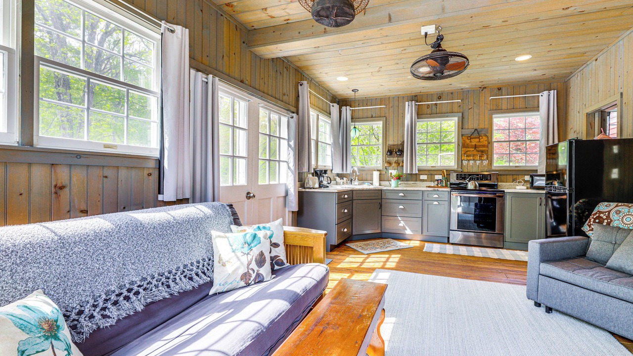 Photo of Livingroom in Ballouville