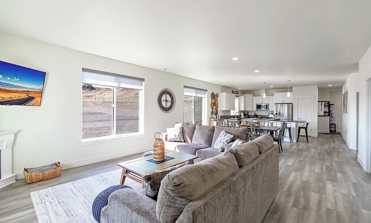 Photo of Livingroom in Sunland Estates