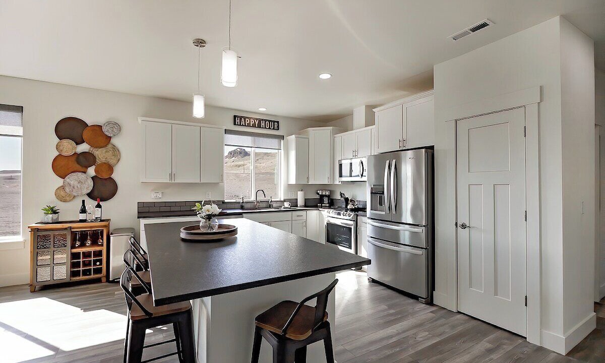 Photo of Kitchen in Sunland Estates