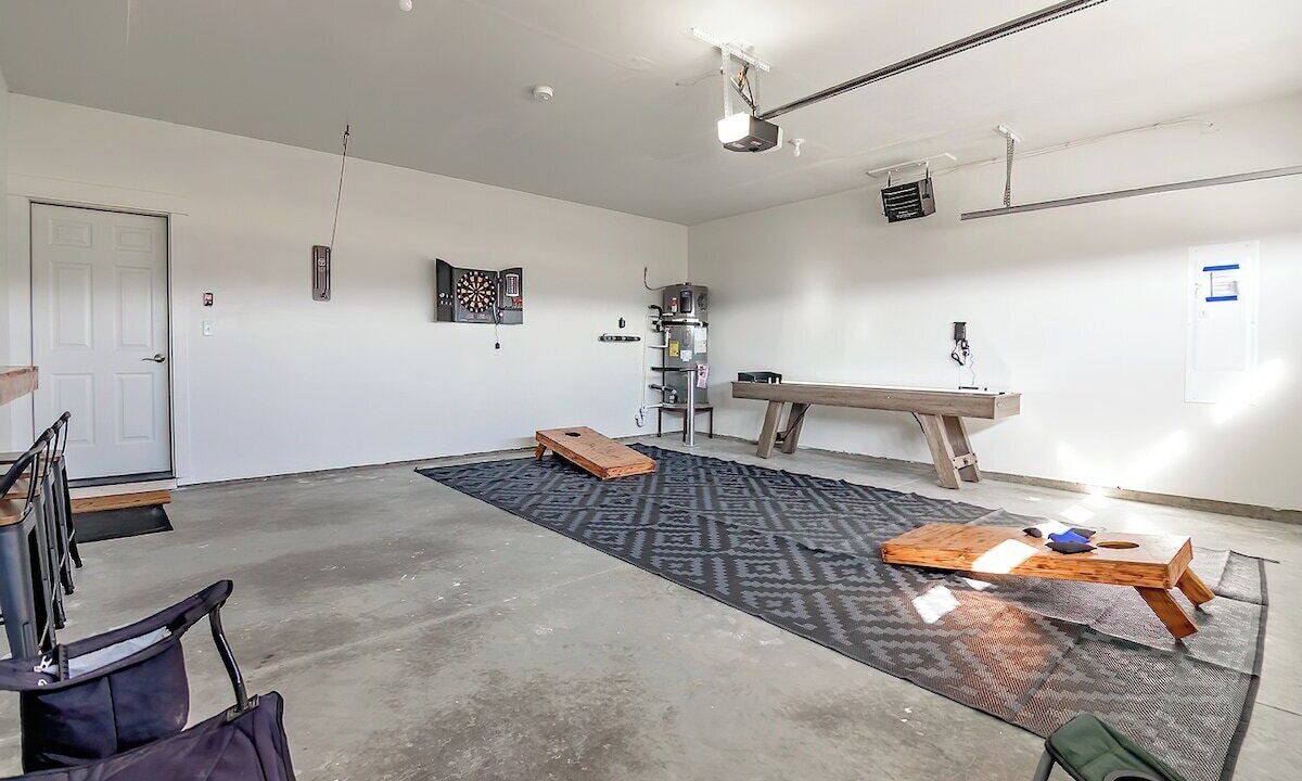 Photo of Bedroom in Sunland Estates