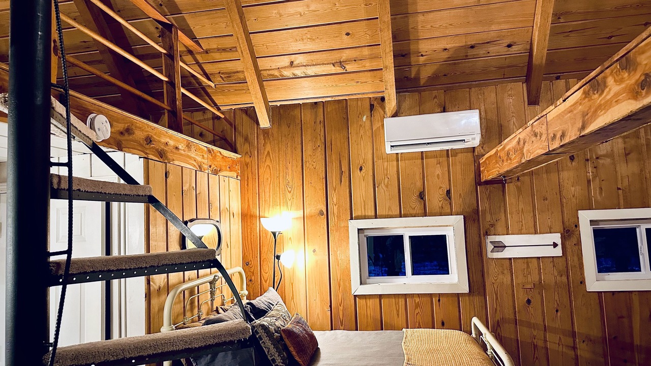 Photo of Bedroom in Pottersville
