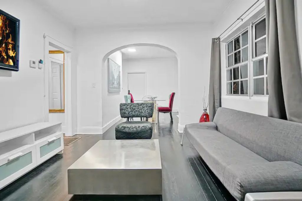 Photo of Livingroom in Little Haiti