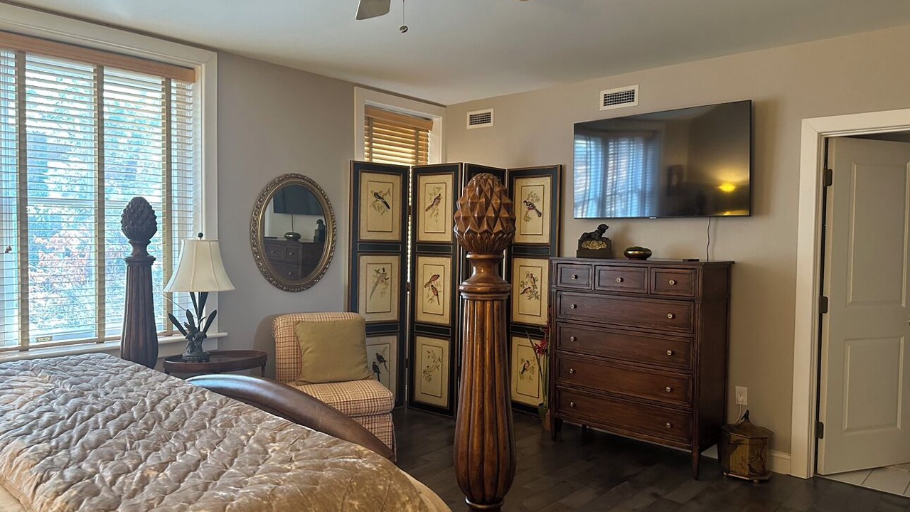 Photo of Bedroom in Biltmore Forest