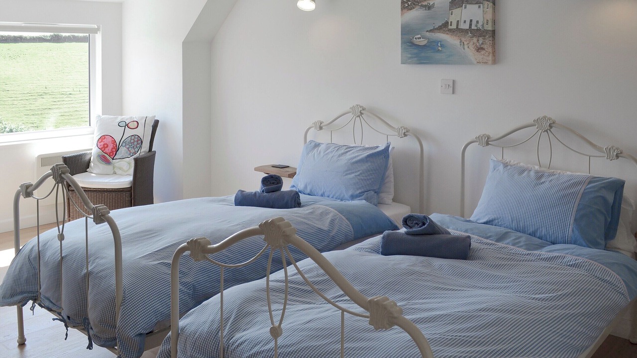 Photo of Others in Saint Gennys