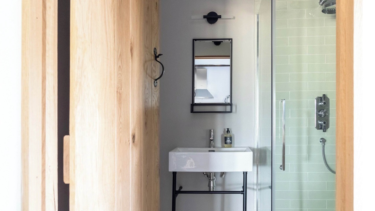 Photo of Bedroom in Westbrook Court