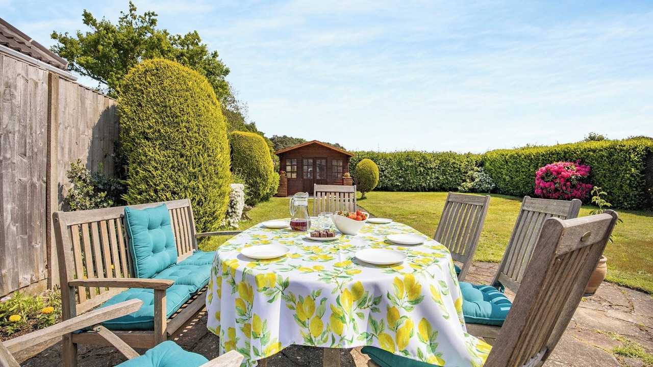 Photo of Others in Lincoln