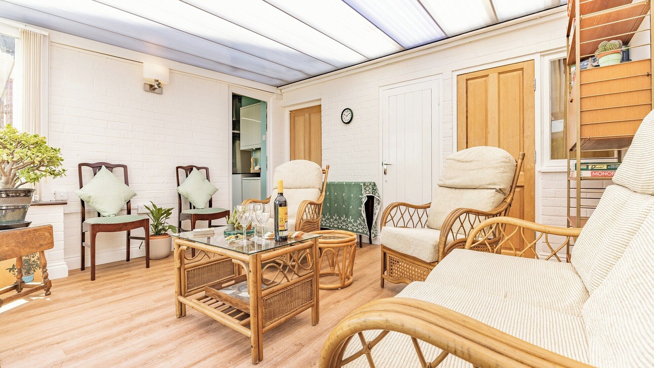 Photo of Others in Lincoln