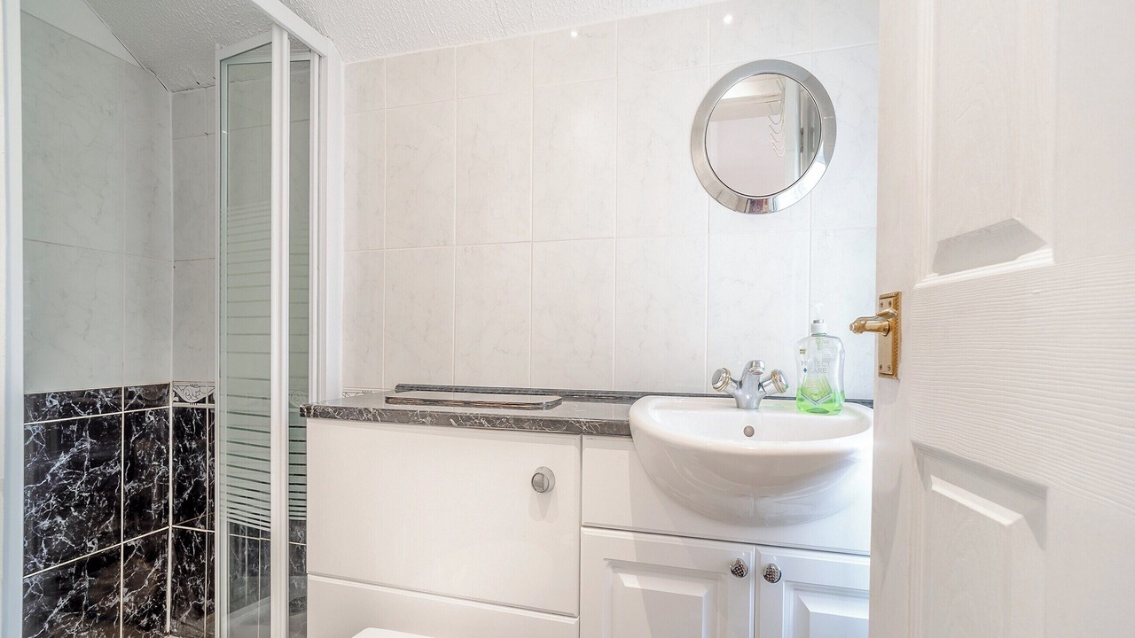 Photo of Bathroom in Largs