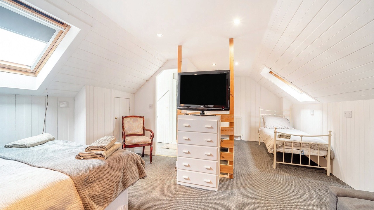 Photo of Others in Largs