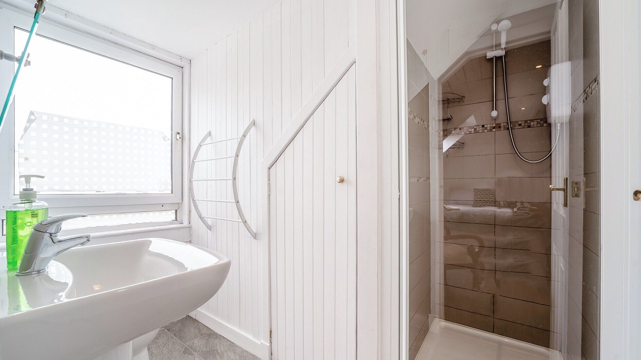 Photo of Bathroom in Largs