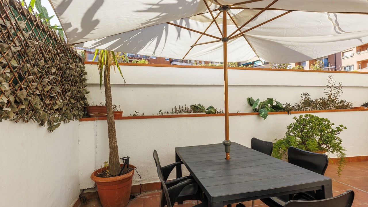 Photo of Outdoor in Sants