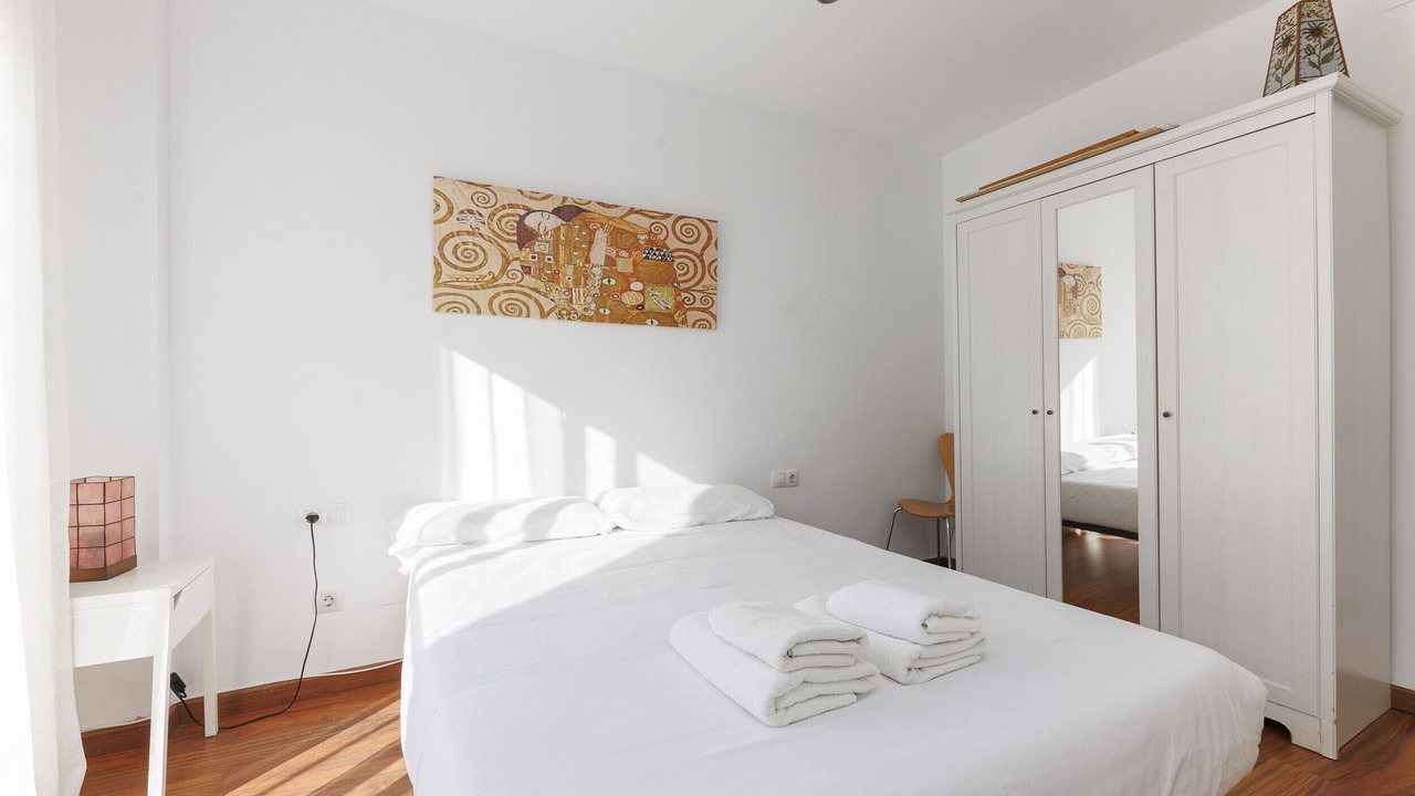 Photo of Bedroom in Sants