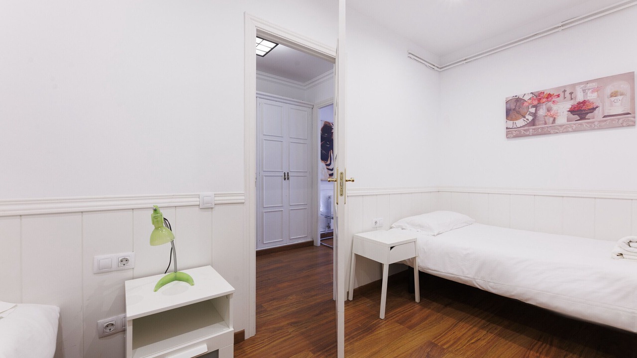 Photo of Bedroom in Sants