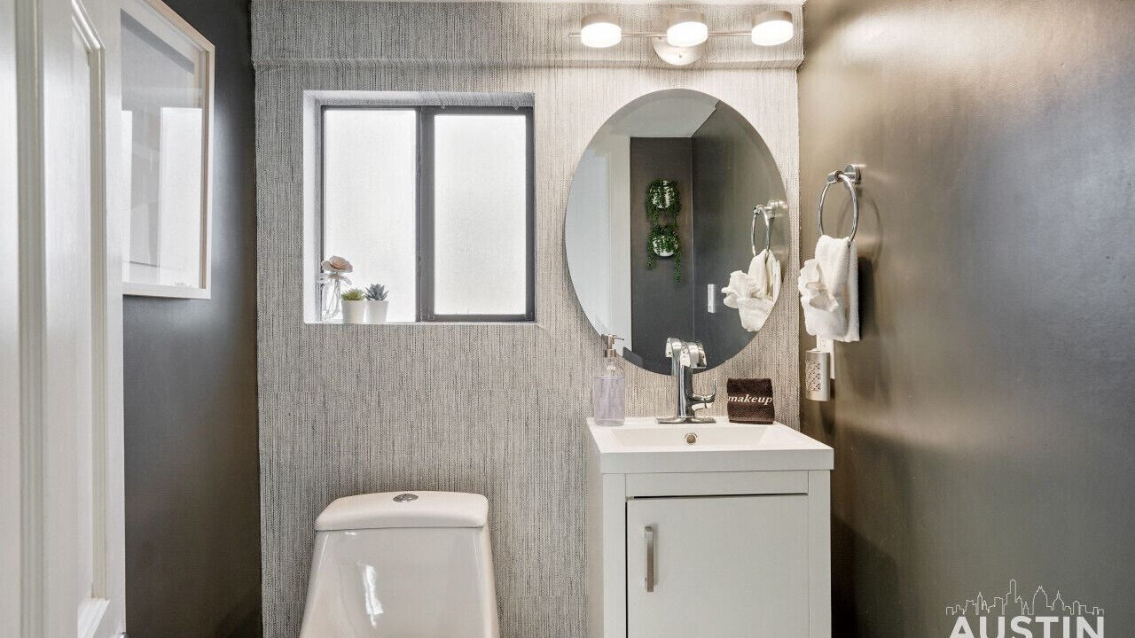 Photo of Bathroom in Clarksville