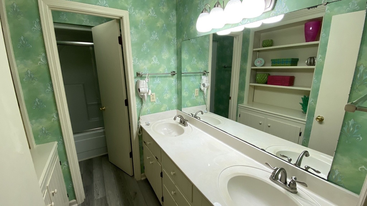 Photo of Bathroom in Summerton