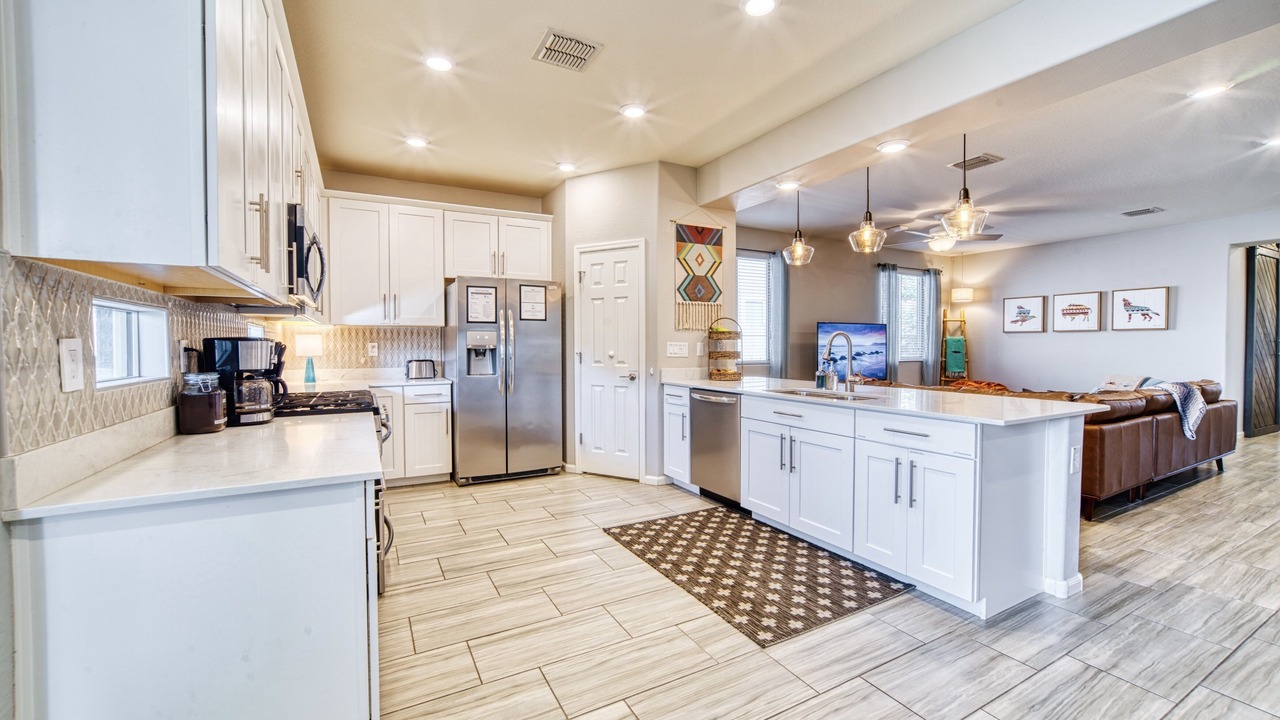 Photo of Bedroom in Montecito in Estrella