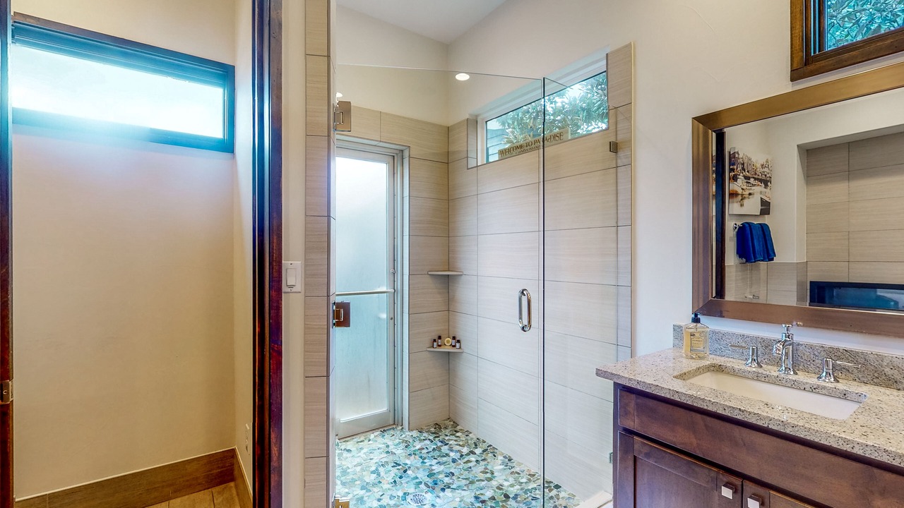 Photo of Bathroom in Spicewood