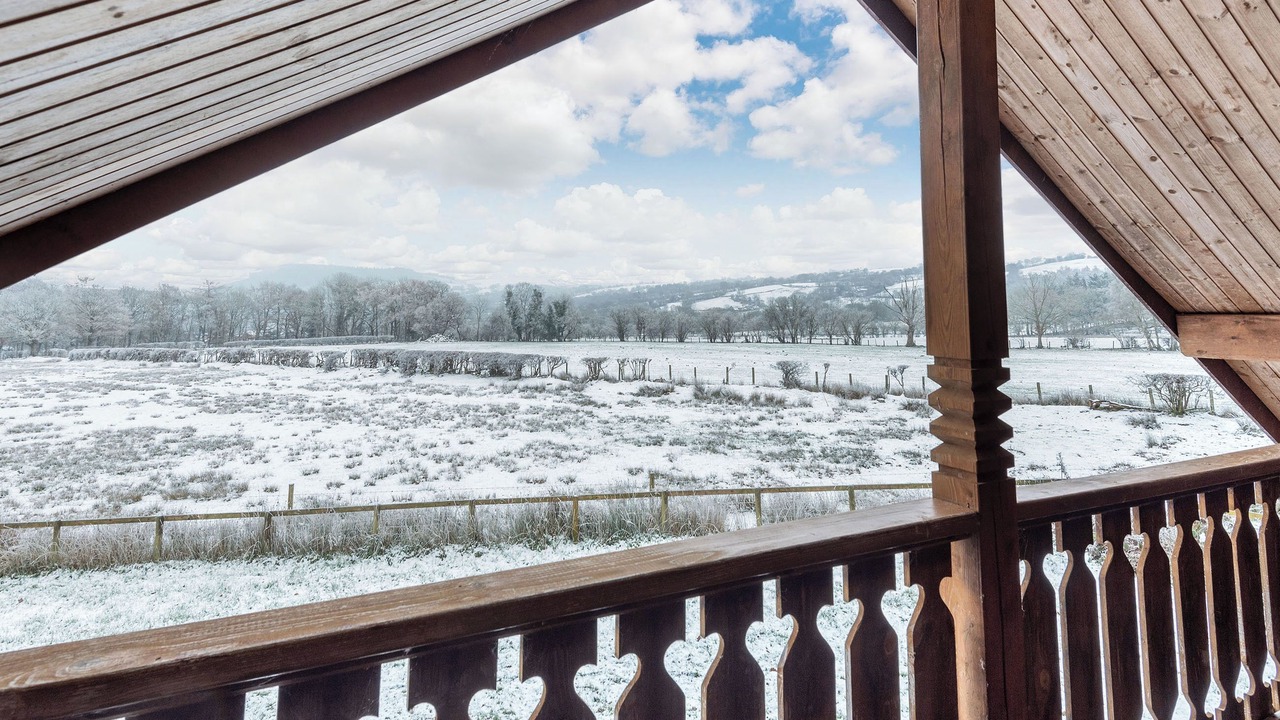 Photo of Patio Balcony in Carno