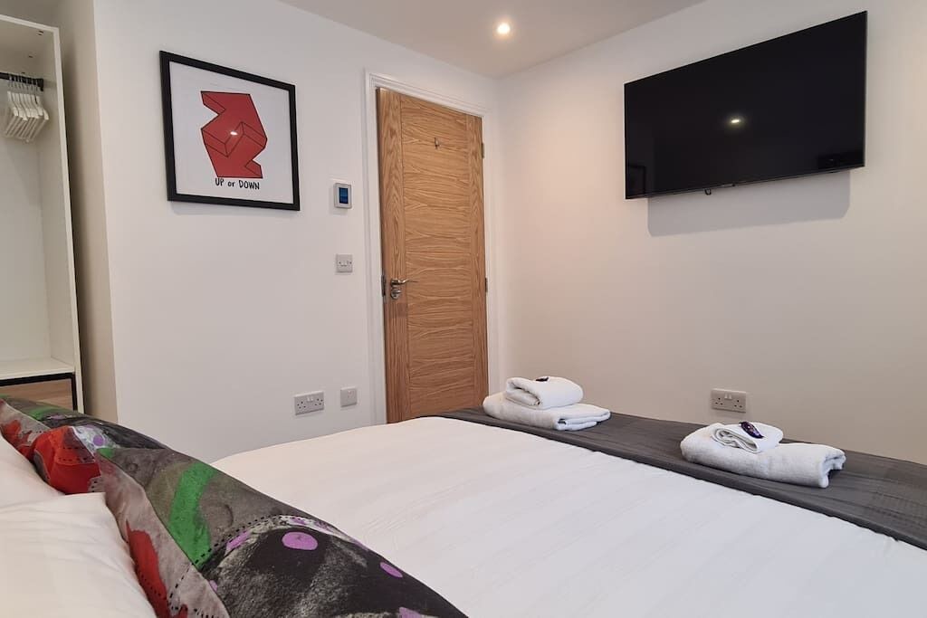 Photo of Others in Luton