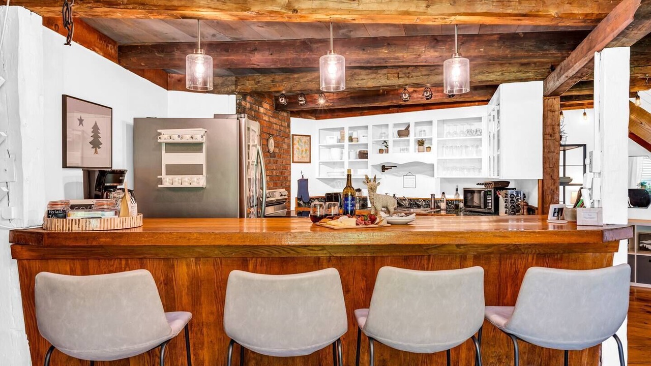 Photo of Others in Milton