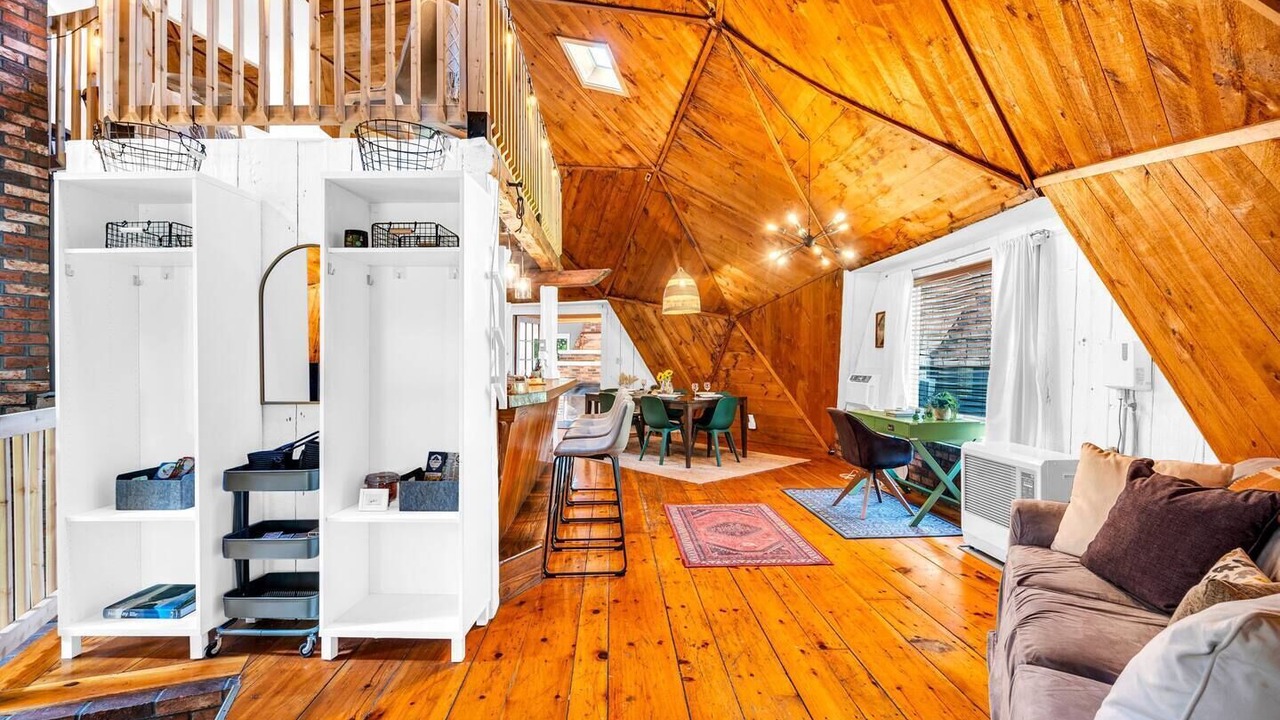 Photo of Bedroom in Milton