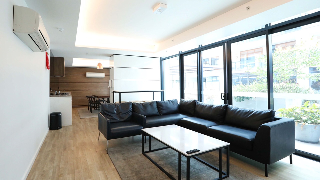 Photo of Livingroom in Adelaide Central Business District