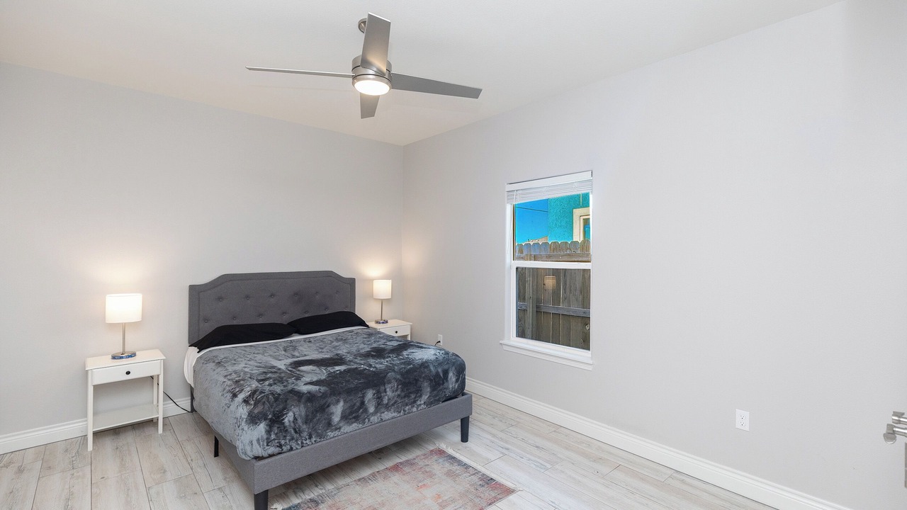 Photo of Bedroom in South Side