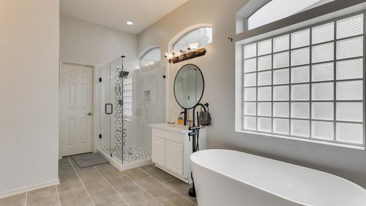 Photo of Bathroom in Mesquite