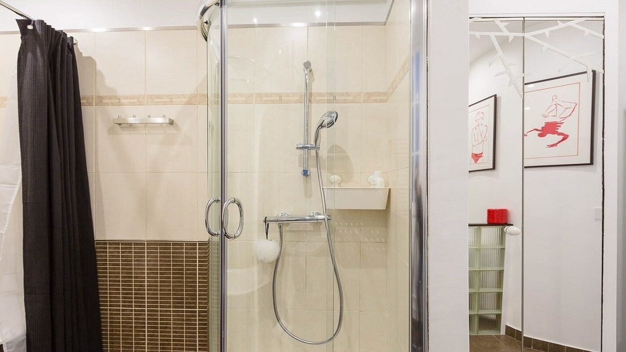 Photo of Bathroom in Les Halles
