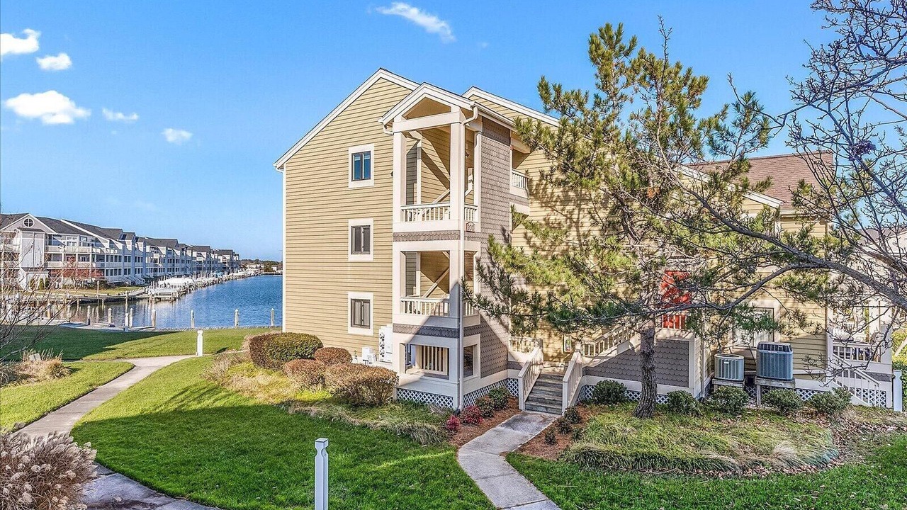 Photo of Outdoor in Heron Harbour Isle