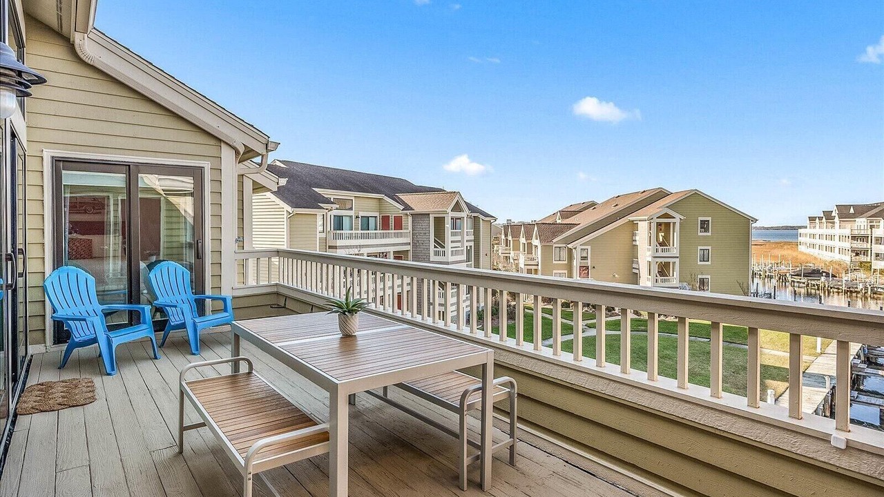 Photo of Outdoor in Heron Harbour Isle