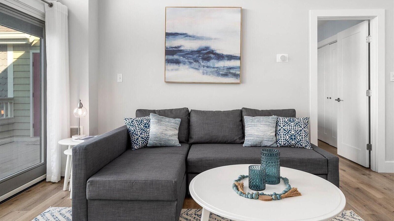 Photo of Livingroom in Heron Harbour Isle