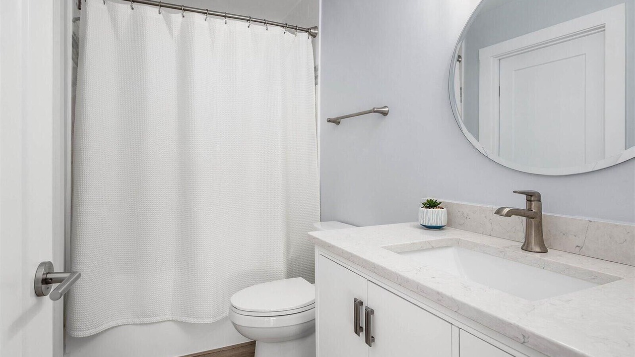 Photo of Bathroom in Heron Harbour Isle