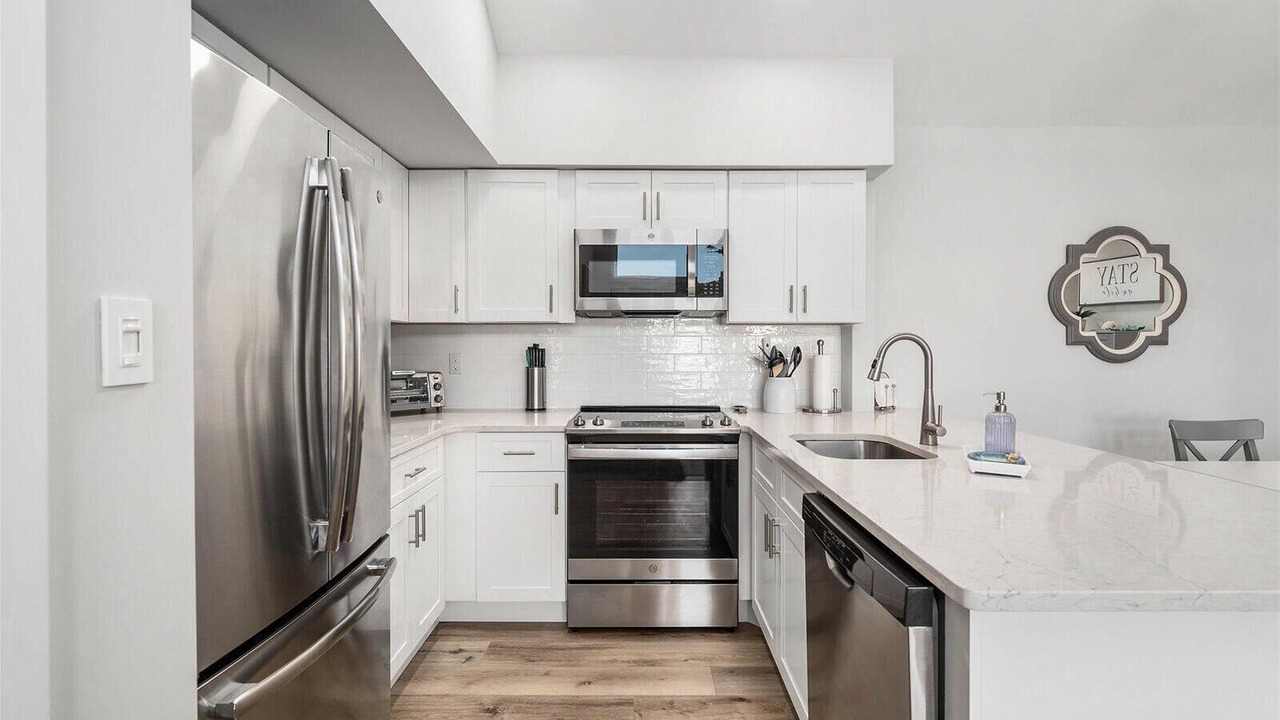 Photo of Kitchen in Heron Harbour Isle